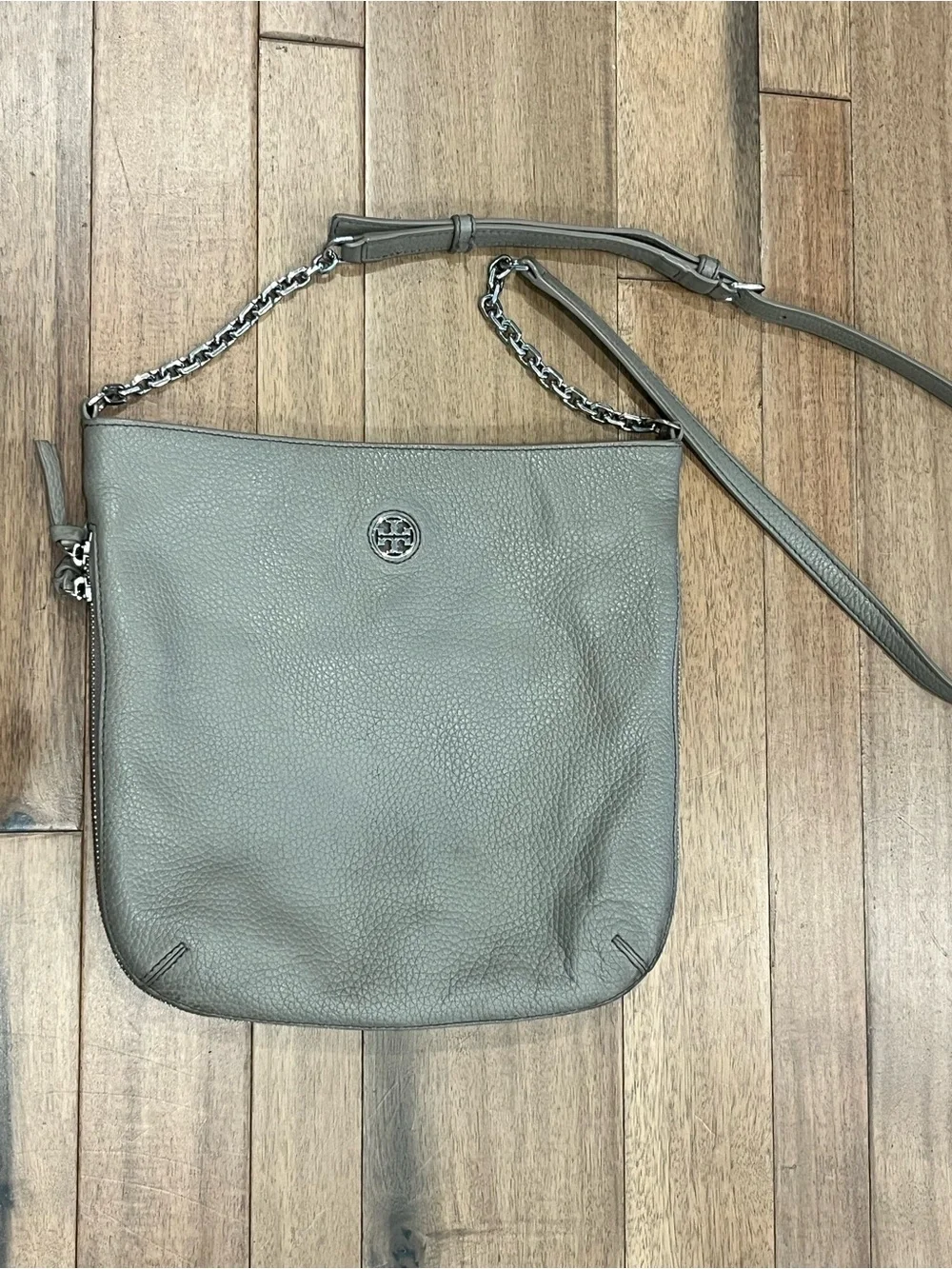 Tory Burch Taupe Pebbled Leather Chain-Trim Crossbody